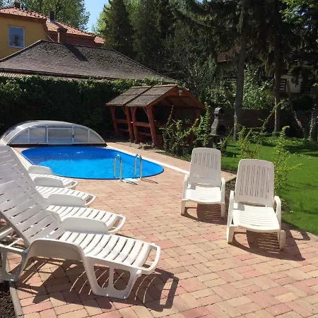 Holiday In Siofok/balaton 31176 Feriehus