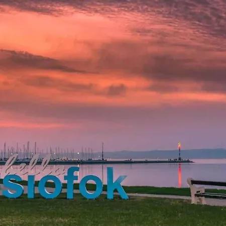 Feriehus Holiday In Siofok/balaton 31176 Siófok
